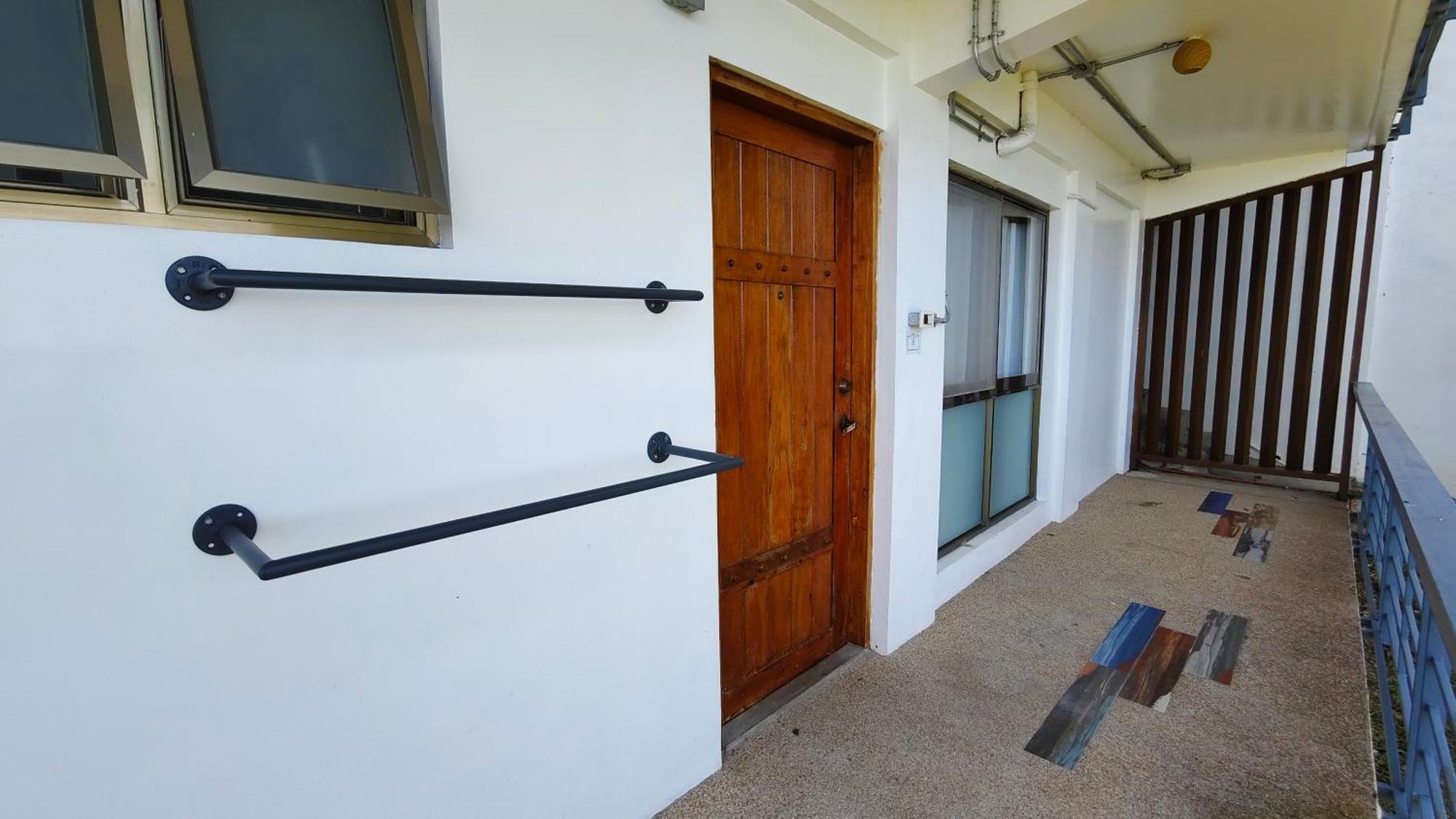 Av Suites Puerto Galera Bagian luar foto
